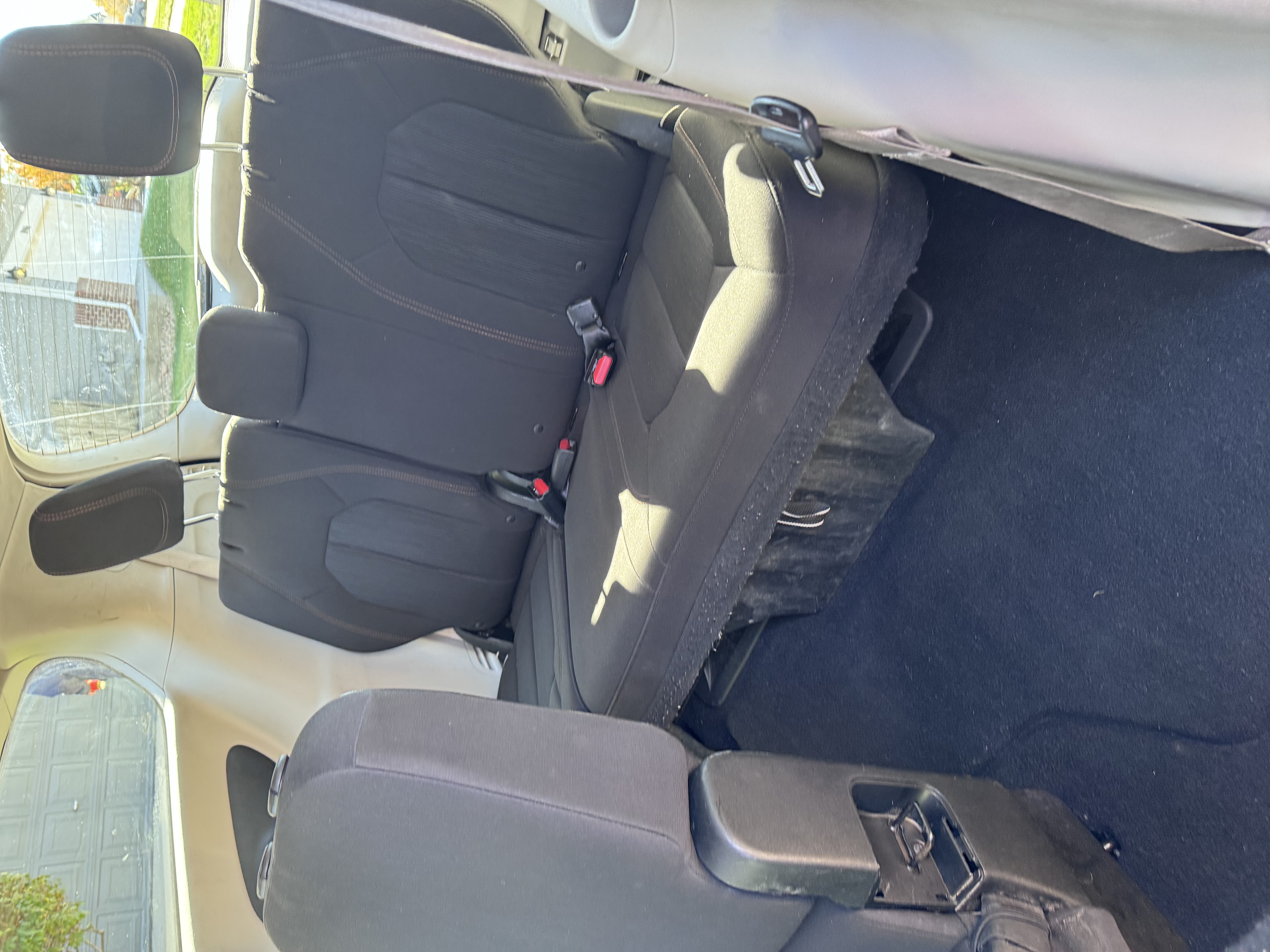 Used 2018 Chrysler Pacifica Touring Plus FWD image 9
