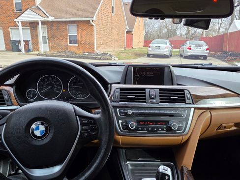 Used 2013 BMW 328i xDrive Sedan image 16