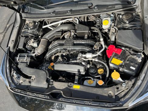 Used 2024 Subaru Crosstrek 2.0i Premium w/ Popular Package #4 image 5