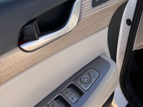 Used 2022 Hyundai Palisade SEL w/ 8P Bench Seat Package image 21