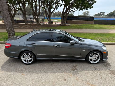 Used 2012 Mercedes-Benz E 350 Sedan image 2