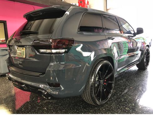 Used 2017 Jeep Grand Cherokee SRT w/ Trailer Tow Group IV image 2