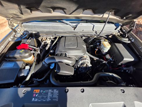 Used 2012 GMC Sierra 1500 SLE w/ Power Tech Package image 8