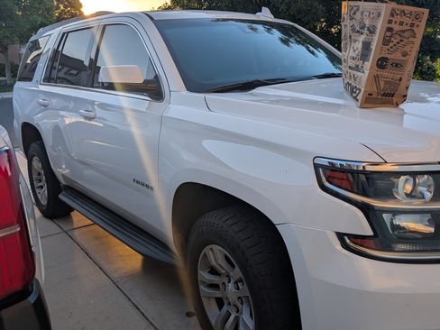 Used 2017 Chevrolet Tahoe LT AWD/4WD image 2