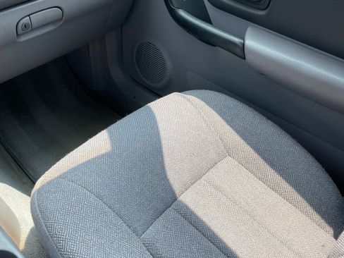 Used 1998 Jeep Cherokee 4WD 4-Door image 11