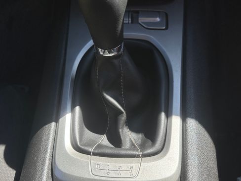 Used 2013 Chevrolet Camaro LS RWD image 16