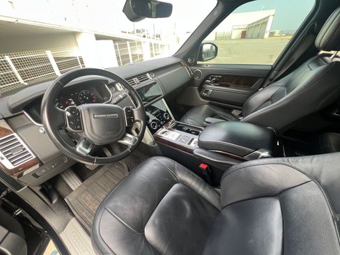 Used 2021 Land Rover Range Rover image 5