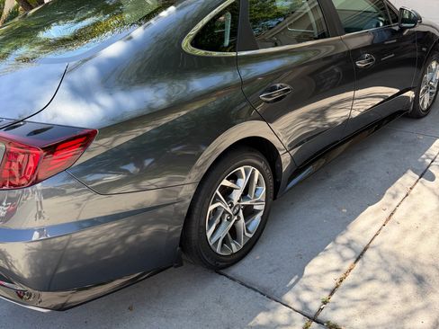 Used 2022 Hyundai Sonata SEL w/ Convenience Package FWD image 4