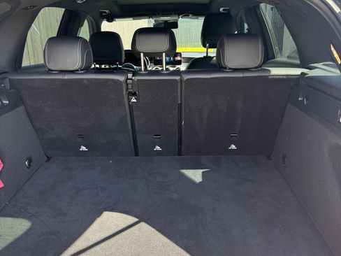 Used 2022 Mercedes-Benz GLC 300 image 12