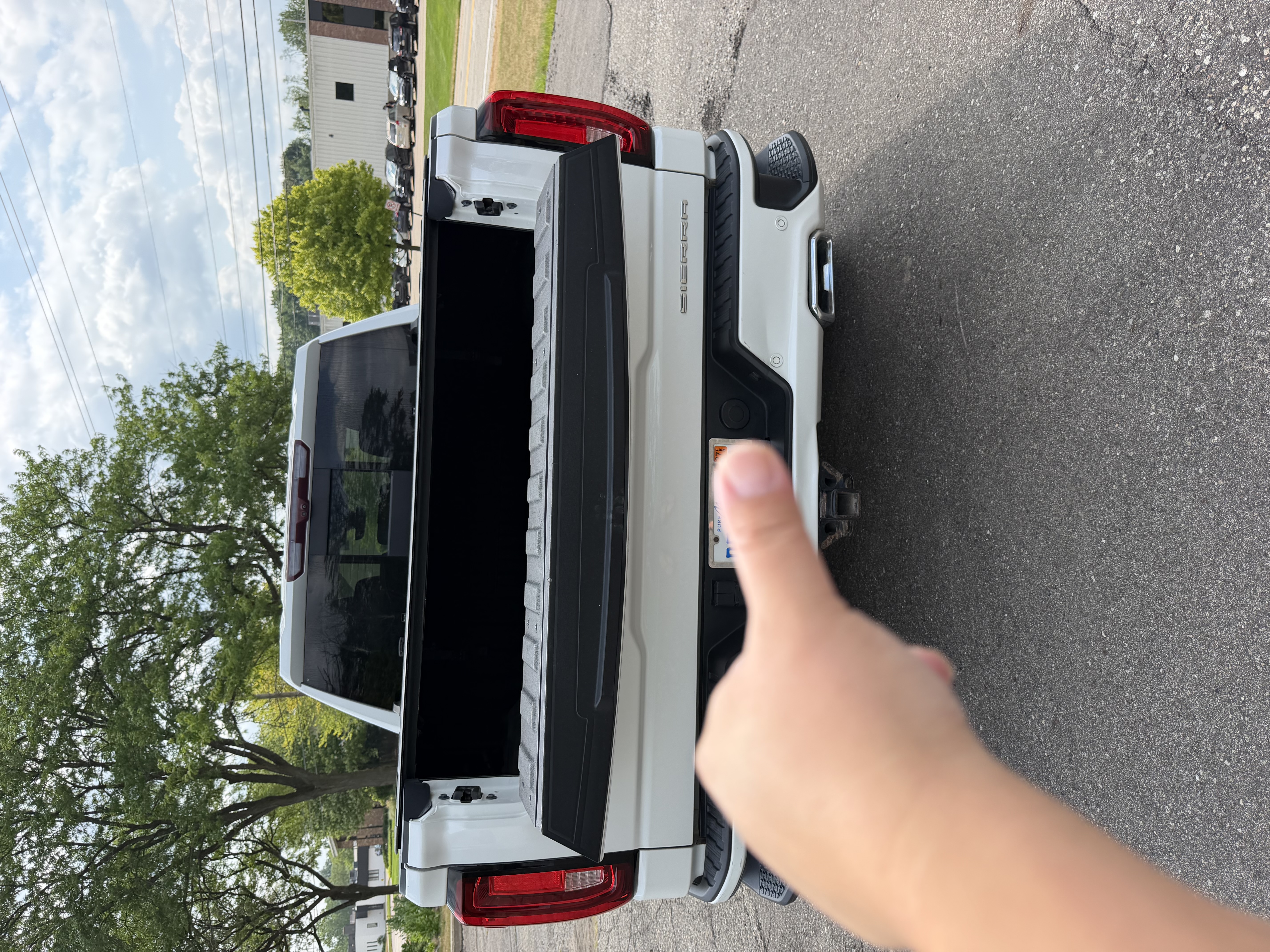 Used 2020 GMC Sierra 1500 Denali w/ Denali Ultimate Package AWD/4WD image 10