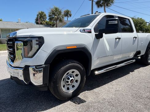 Used 2025 GMC Sierra 2500 Pro w/ 1SA Pro Safety Plus Package AWD/4WD image 2