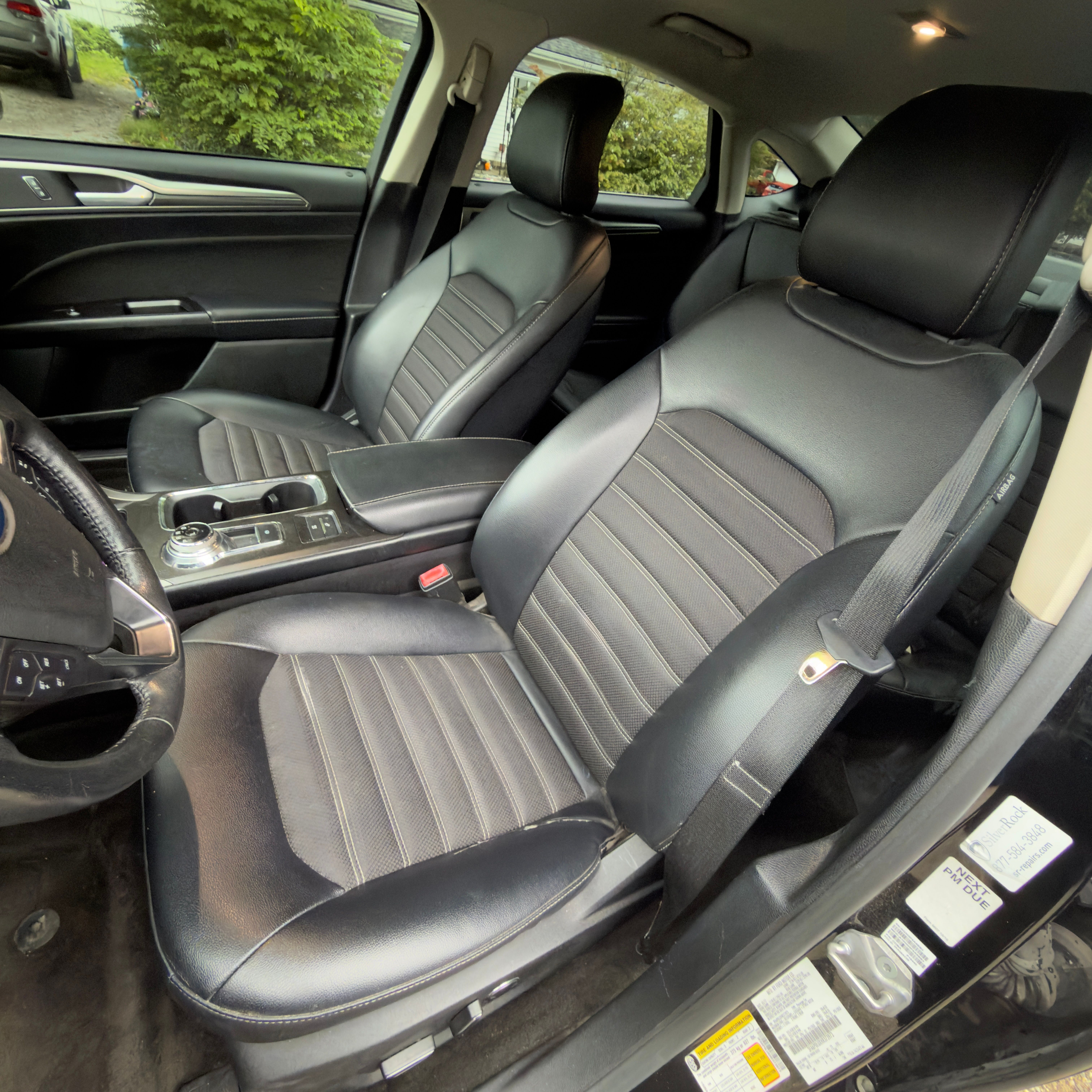 Used 2017 Ford Fusion SE w/ Equipment Group 601A FWD image 7