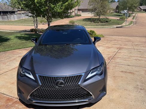 Used 2019 Lexus RC 350 w/ Premium Package RWD image 9