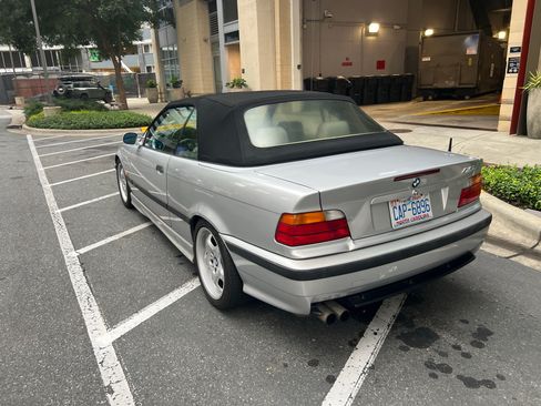Used 1999 BMW M3 Convertible RWD image 8