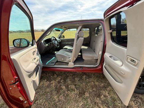 Used 2000 Toyota Tundra SR5 image 21