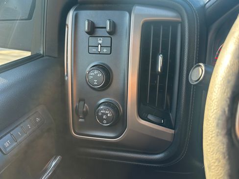 Used 2016 GMC Sierra 1500 Denali image 16