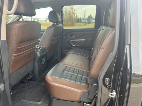 Used 2016 Nissan Titan Platinum Reserve image 11