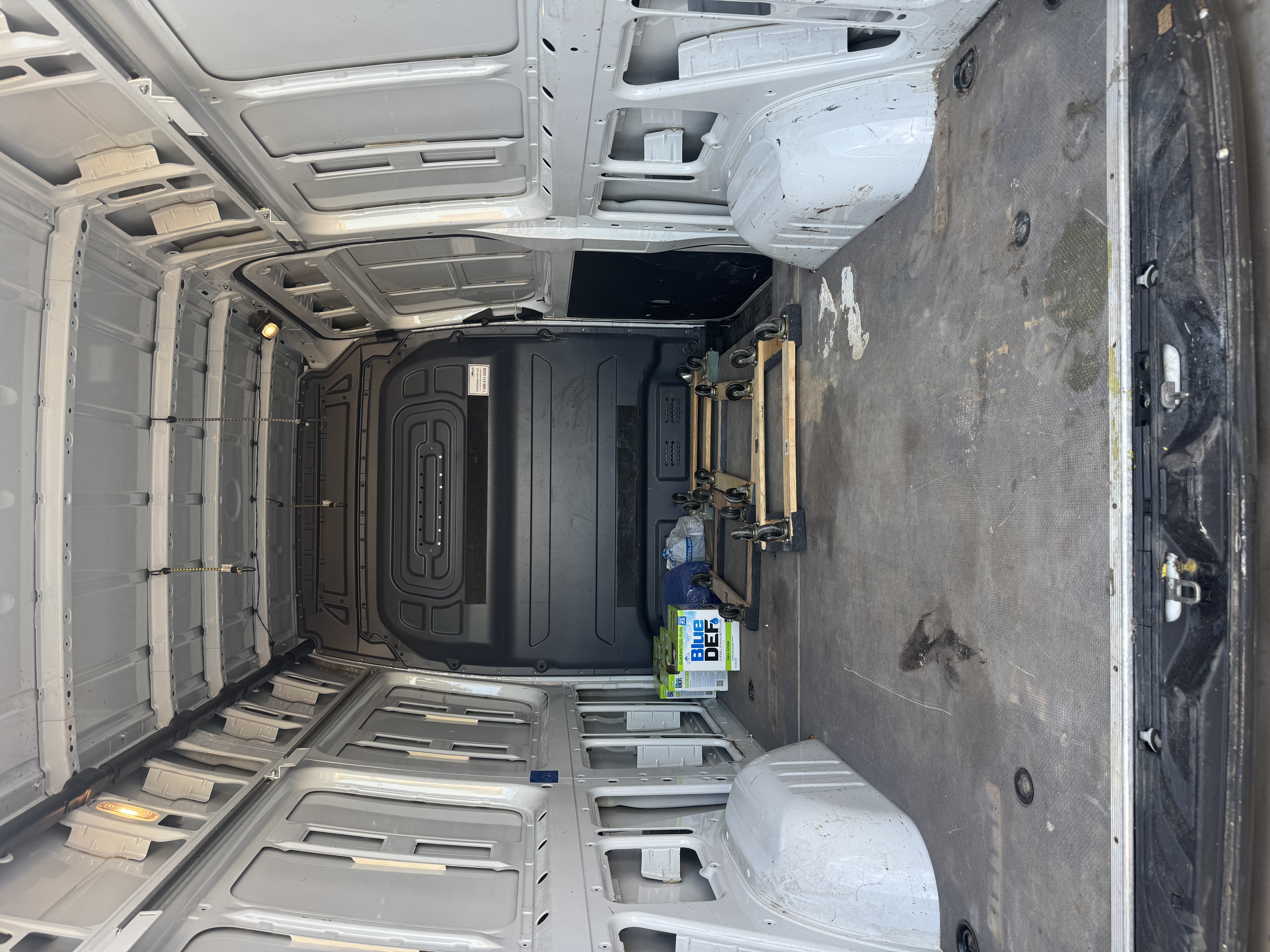 Used 2021 Mercedes-Benz Sprinter 2500 image 10