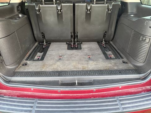 Used 2010 Chevrolet Tahoe LT w/ Suspension Package, Off-Road image 15