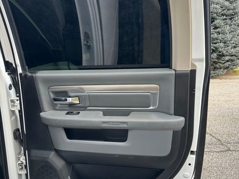 Used 2018 RAM 2500 Big Horn AWD/4WD image 14
