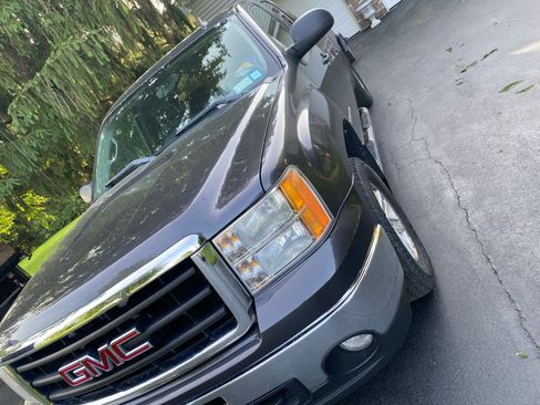 Used 2011 GMC Sierra 1500 SLE w/ Power Tech Package image 1