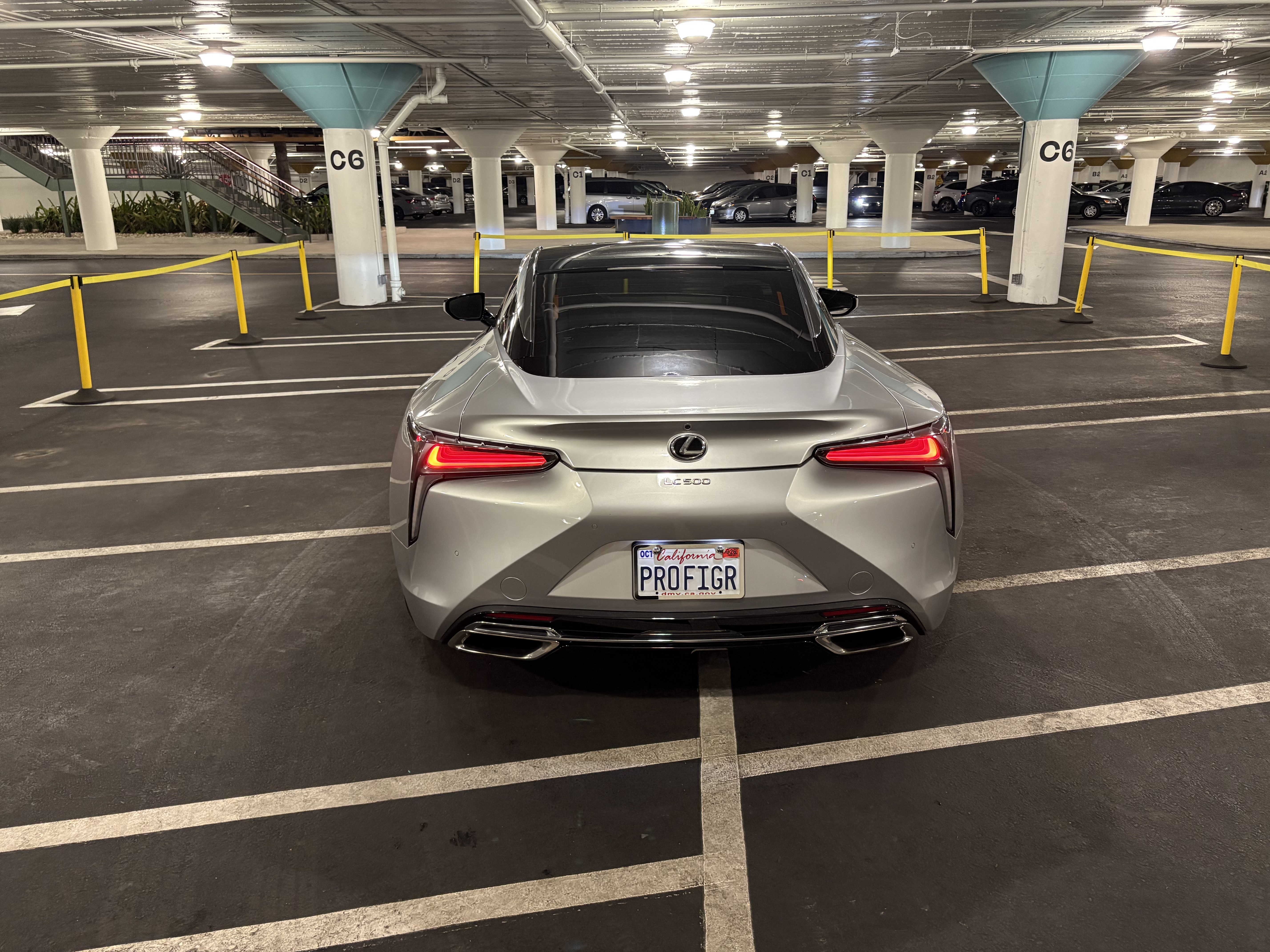 Used 2018 Lexus LC 500 Coupe w/ Touring Package RWD image 26