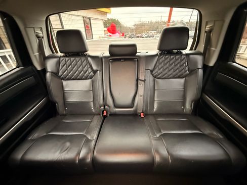 Used 2014 Toyota Tundra Platinum image 16