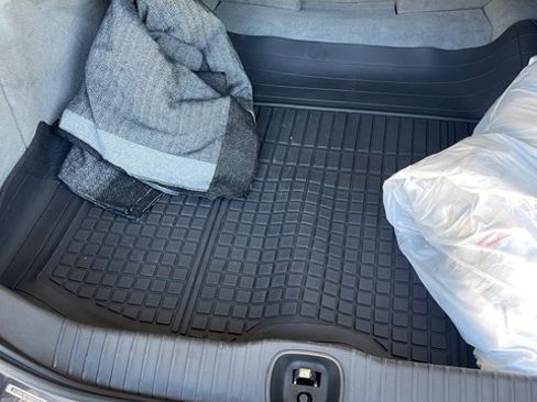 Used 2008 Jaguar XJ8 image 21