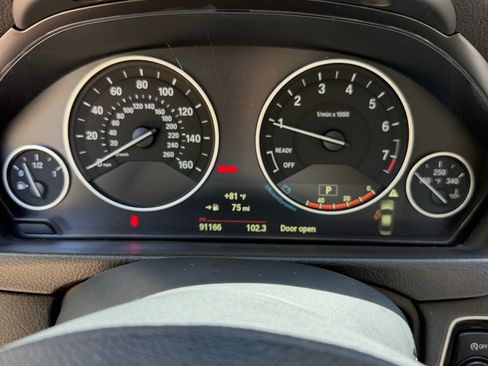 Used 2015 BMW 328i xDrive Sedan AWD/4WD image 12