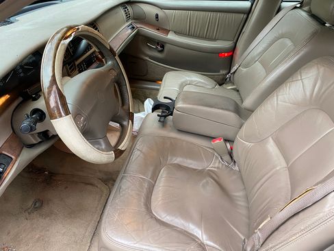 Used 2001 Buick Park Avenue w/ Prestige Pkg image 22