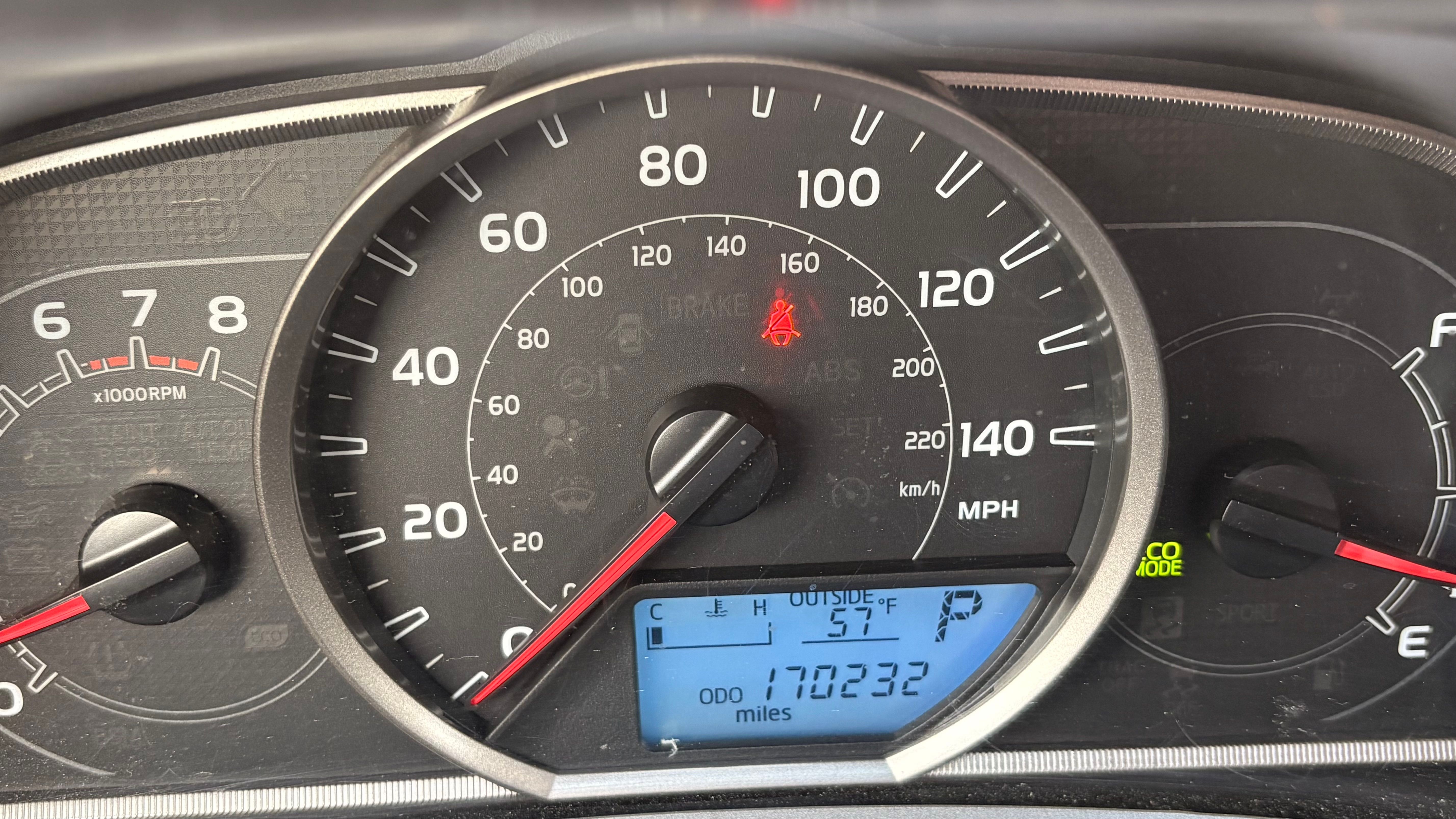 Used 2013 Toyota RAV4 LE AWD/4WD image 19