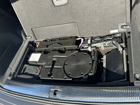 Used 2020 Audi Q7 3.0T Prestige w/ Prestige Package image 24