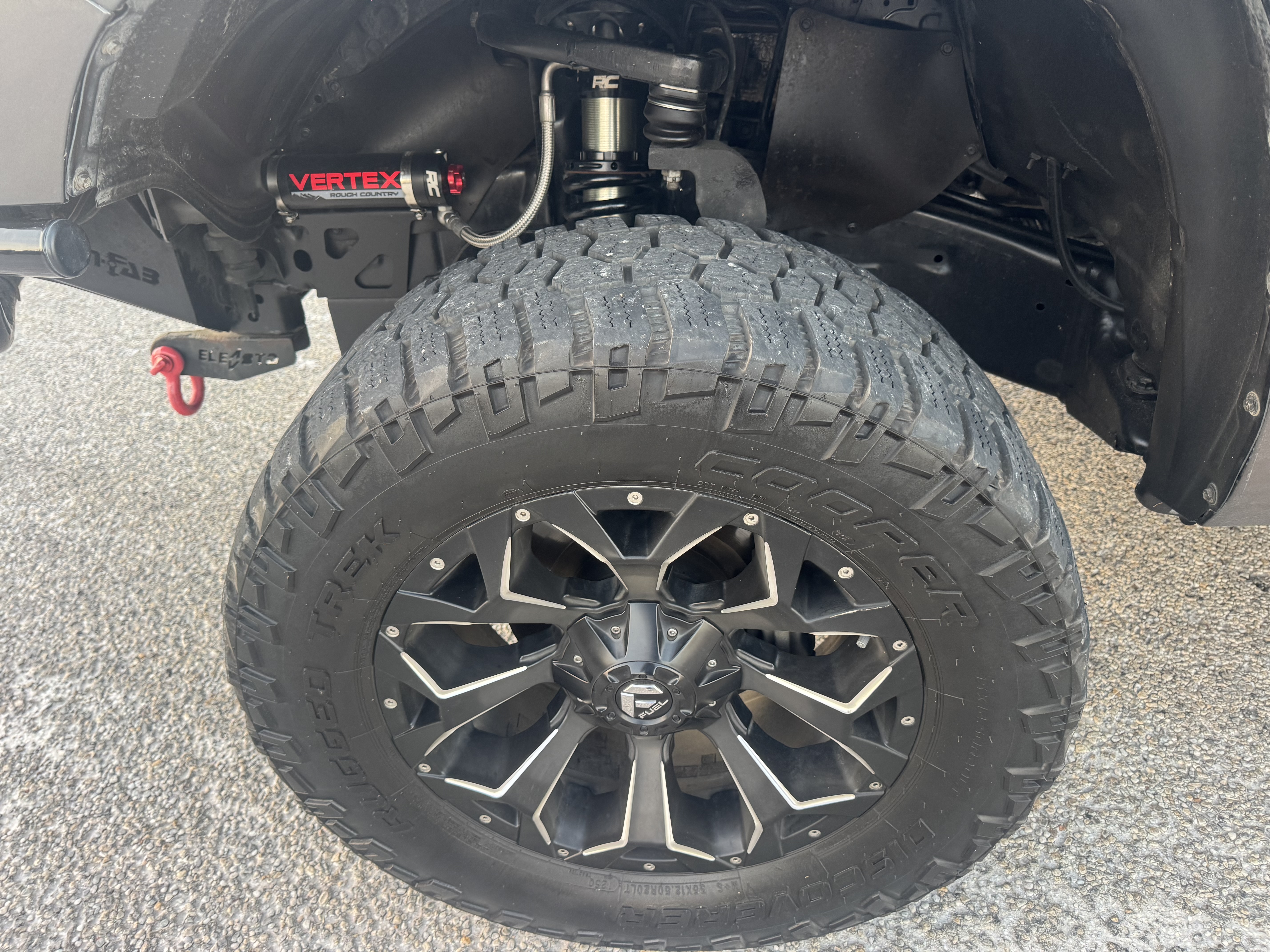 Used 2014 Toyota Tundra SR5 w/ SR5 Upgrade Package RWD image 9