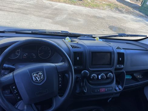 Used 2016 RAM ProMaster 1500 w/ Premium Appearance Group image 4