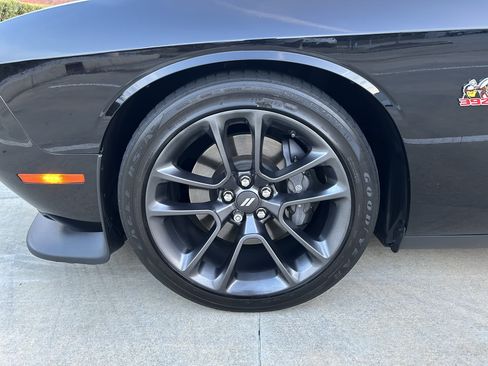 Used 2023 Dodge Challenger R/T Scat Pack w/ Plus Package image 15