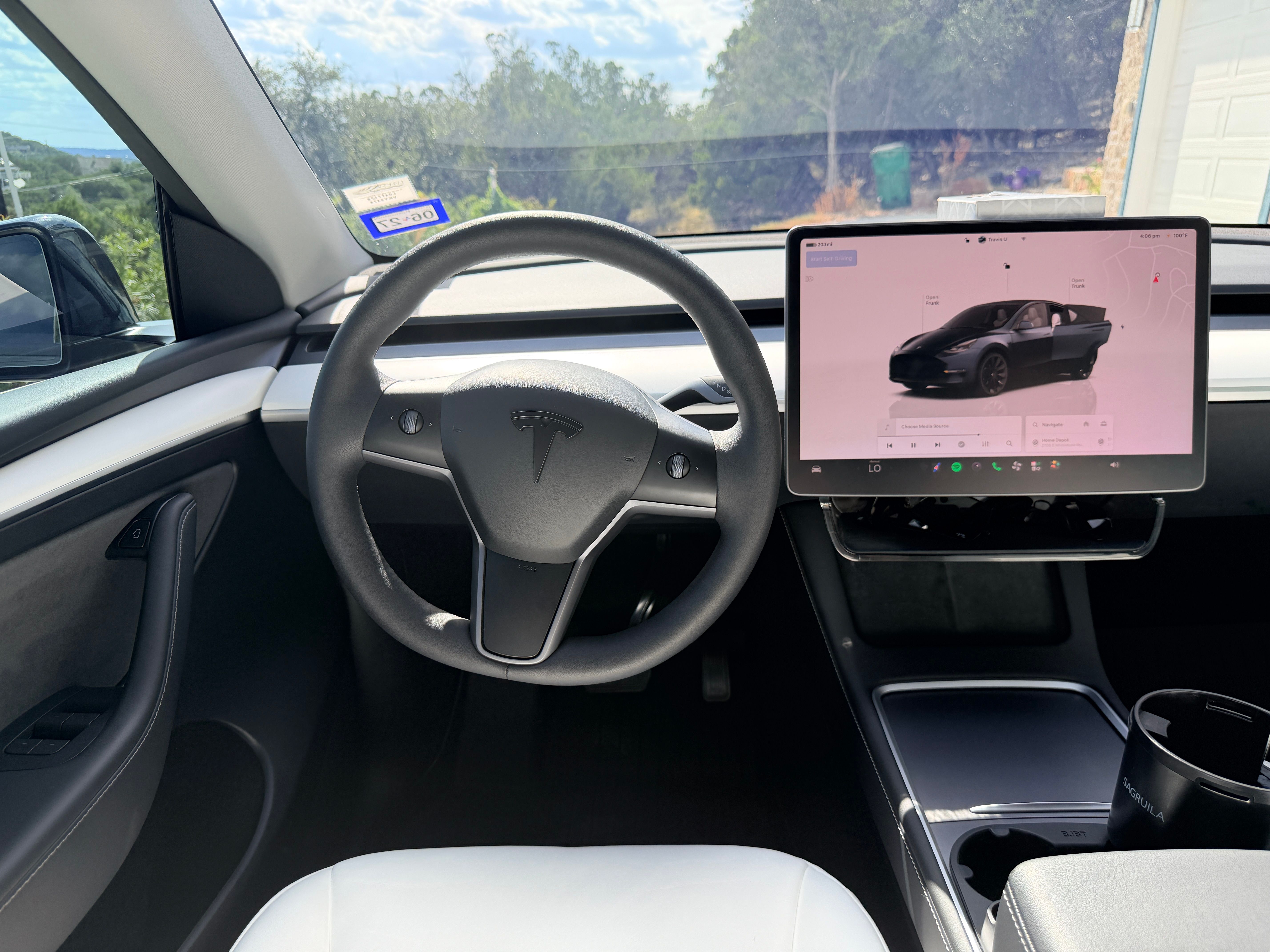 Used 2024 Tesla Model Y Long Range AWD/4WD image 15