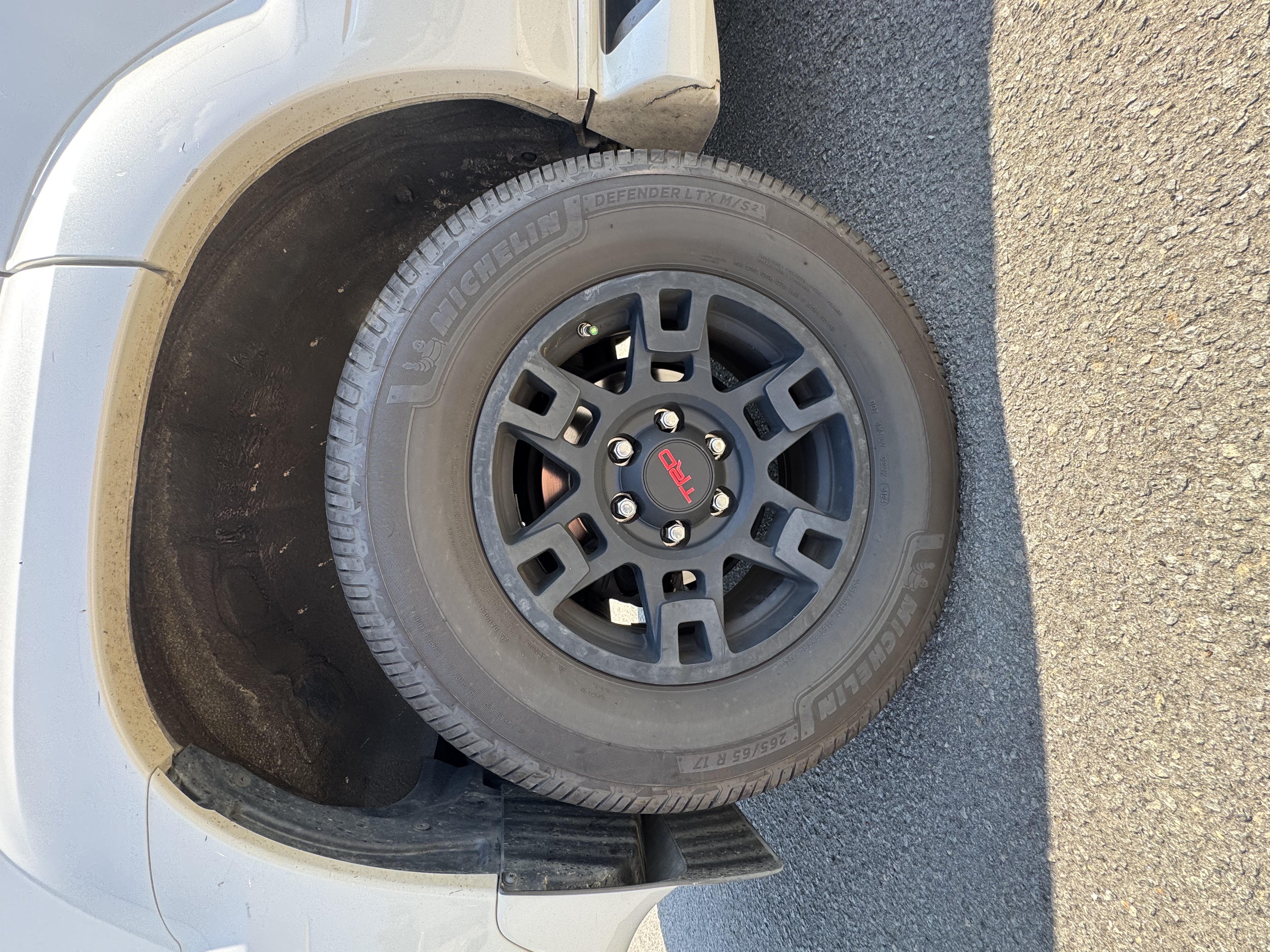 Used 2004 Lexus GX 470 AWD/4WD image 6