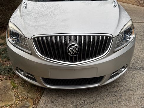 Used 2016 Buick Verano Convenience image 2