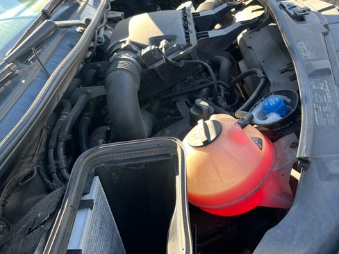 Used 2016 Mercedes-Benz Sprinter 2500 image 21