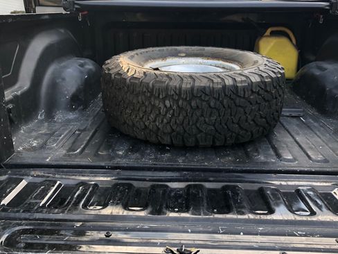 Used 2006 Dodge Ram 3500 Truck SLT image 14