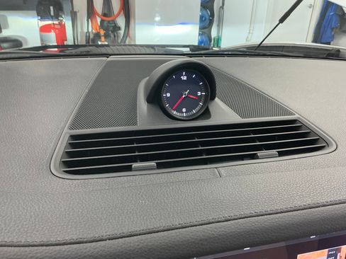 Used 2019 Porsche Panamera 4 image 16