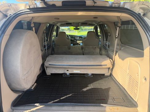 Used 2005 Ford Excursion Limited image 30