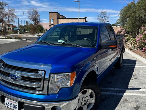 Used 2013 Ford F150 XLT w/ Mid Equipment Group RWD image 4