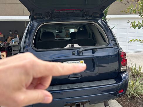 Used 2009 Chevrolet TrailBlazer LT w/ Sun And Sound Package image 11