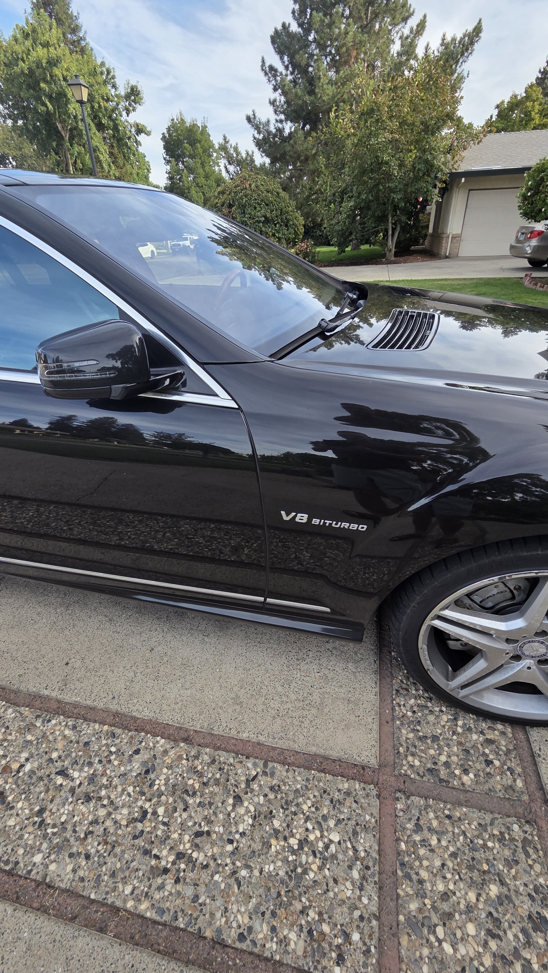 Used 2011 Mercedes-Benz S 63 AMG image 5