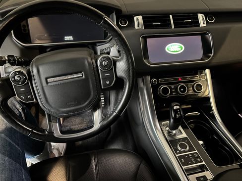 Used 2017 Land Rover Range Rover Sport HSE Dynamic image 8