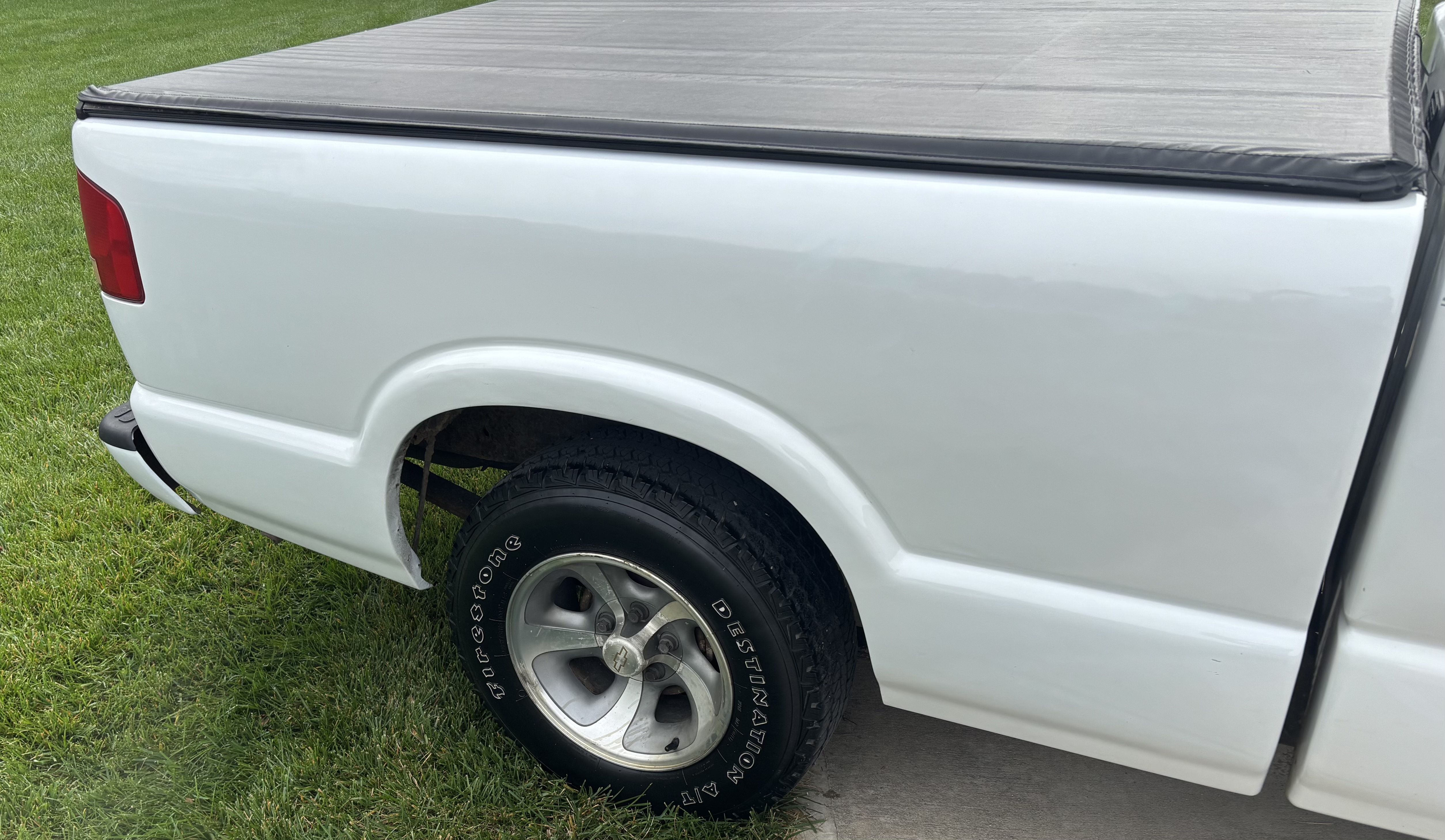 Used 2003 Chevrolet S10 Pickup LS RWD image 9