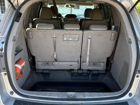 Used 2012 Honda Odyssey EX-L image 10