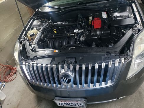 Used 2010 Mercury Milan Premier image 12