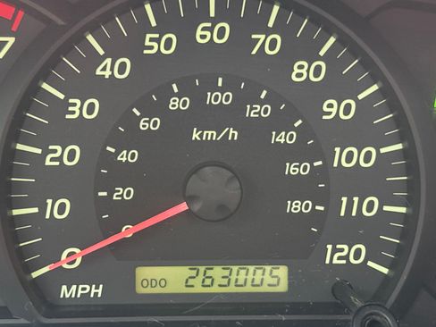 Used 2006 Toyota Tundra Limited image 4